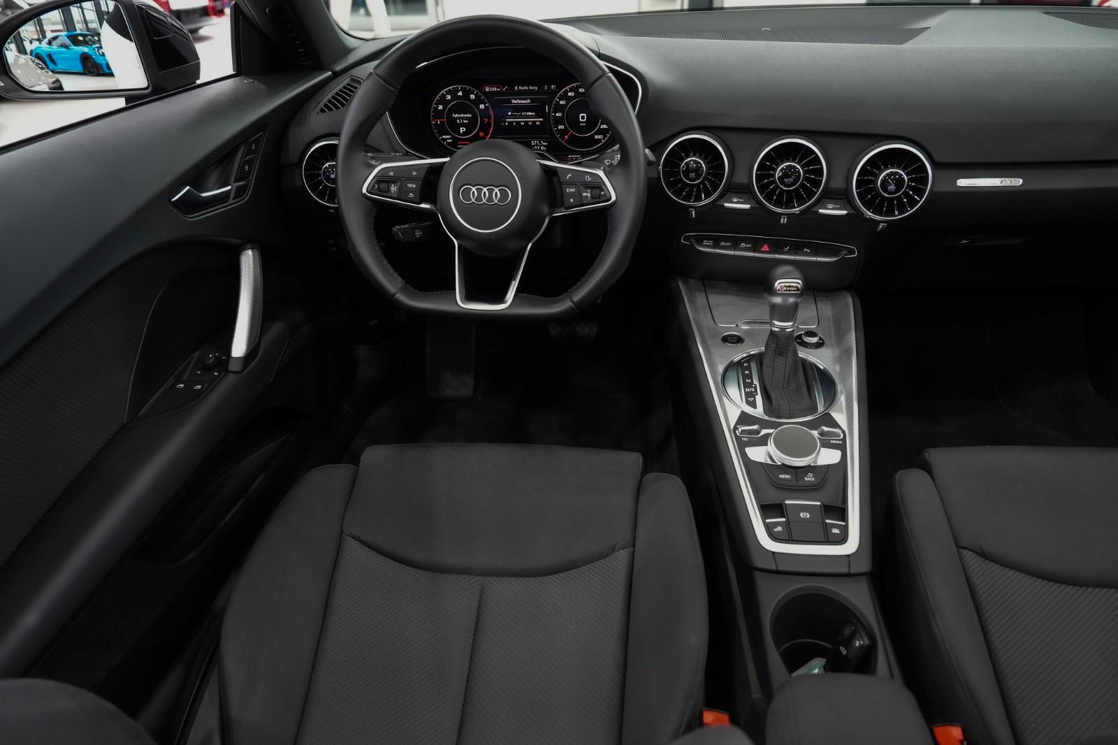 Audi TT Roadster 40 TFSI*S-LINE*SPORTSITZE*KAMERA*LED