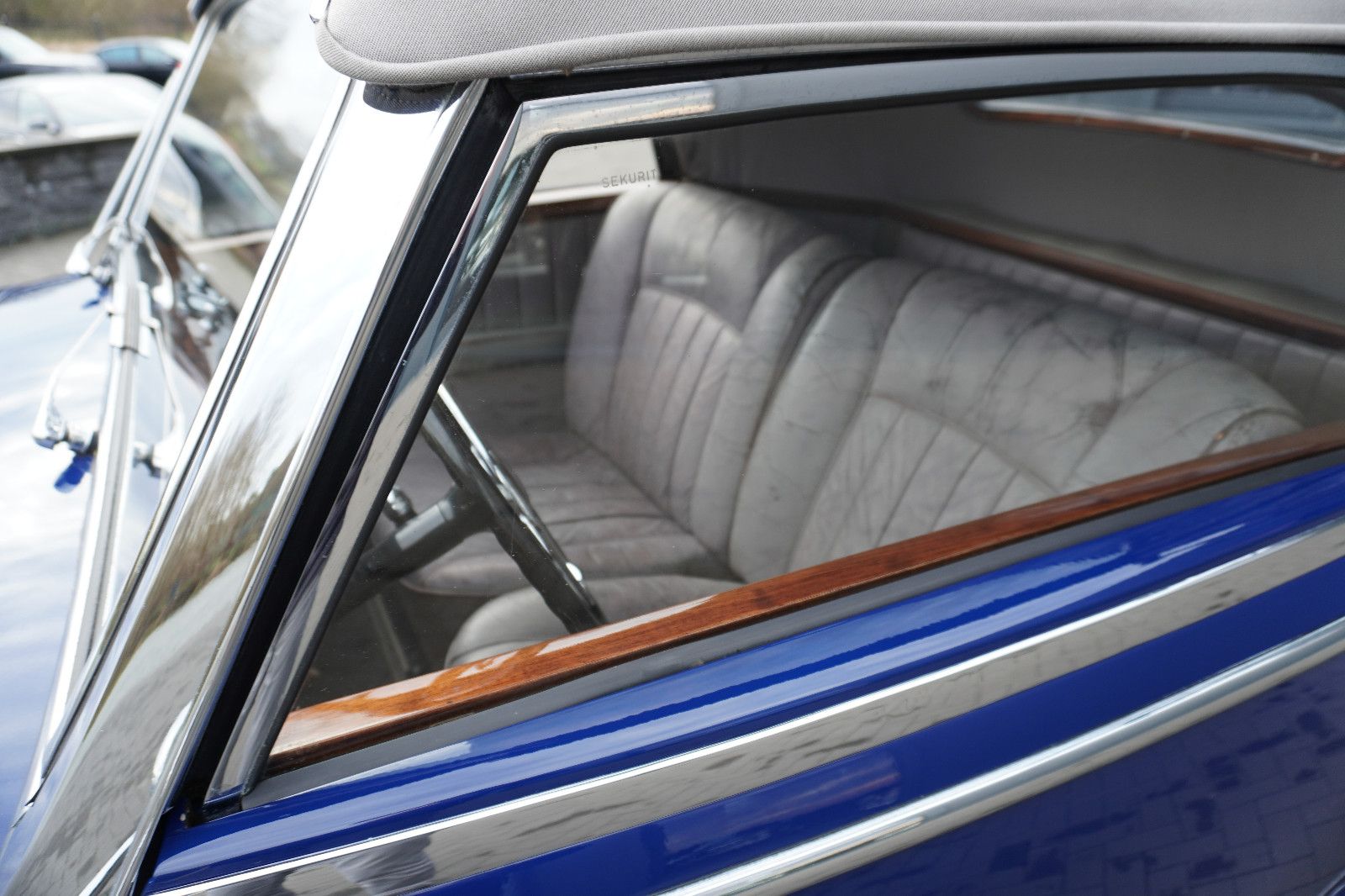 Fahrzeugabbildung Mercedes-Benz 220 A Cabriolet