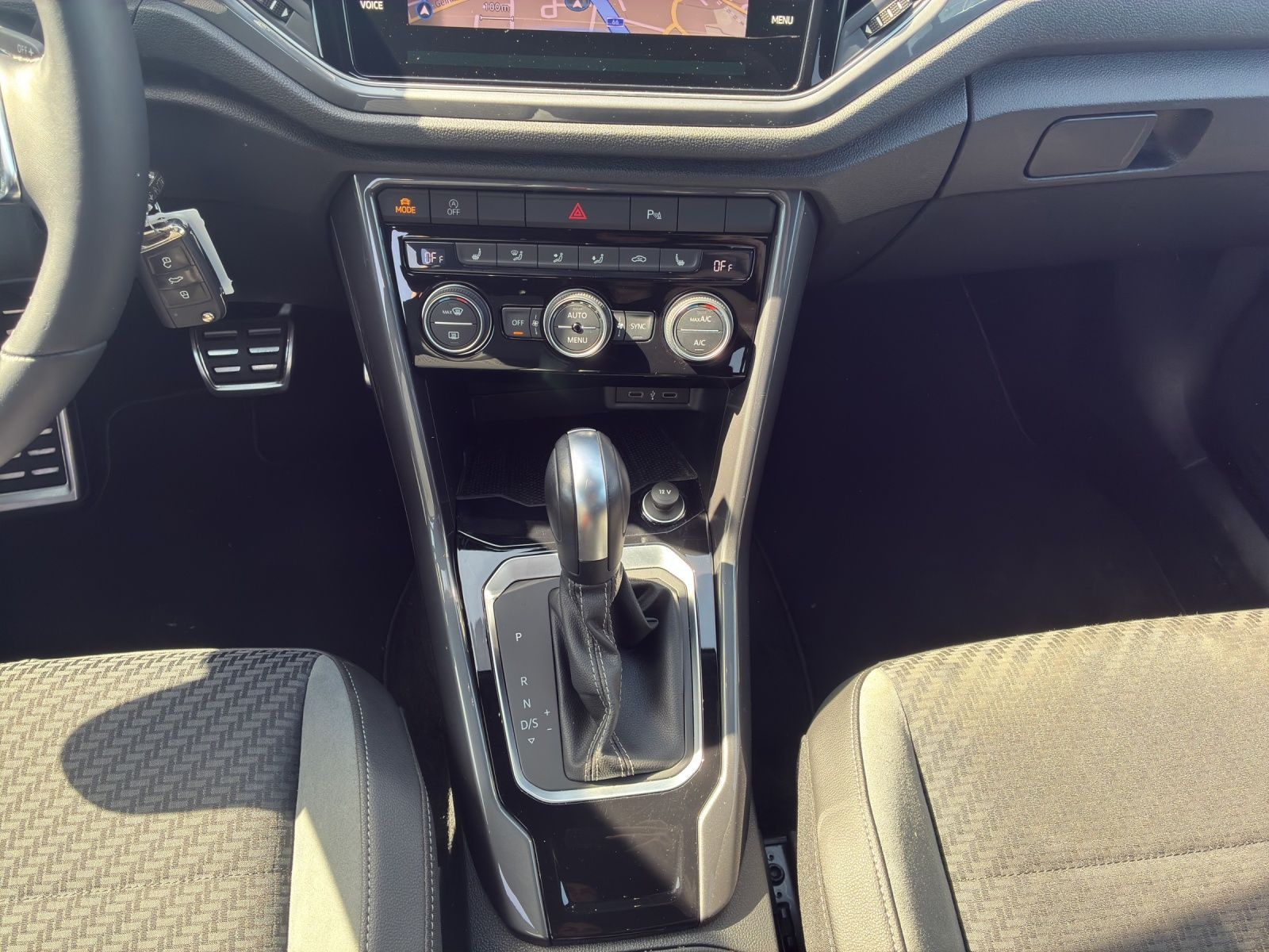 Volkswagen T-Roc - Bild 7