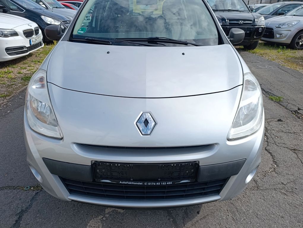 Renault Clio III YAHOO!*KLIMA*AHK*EURO5*VIELE NEUTEILE*