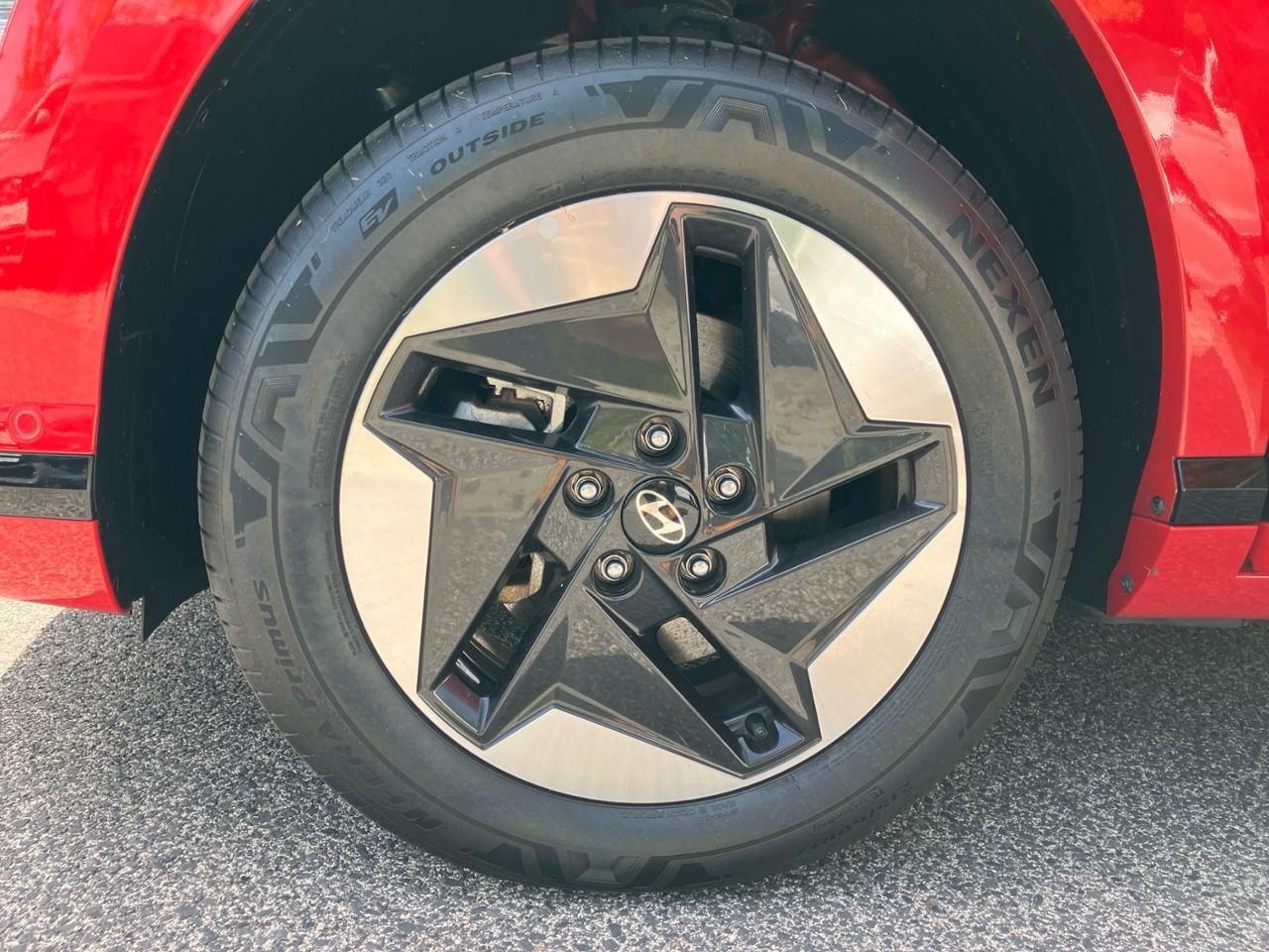 Fahrzeugabbildung Hyundai KONA TREND *65,4 kWh*SHZ*LHZ*NAVI*LM*USB*