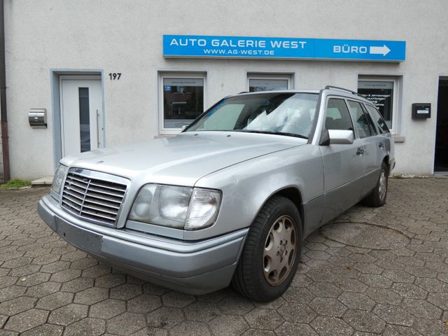 Mercedes-Benz E 200 T Modell*Schiebedach*Ahk*