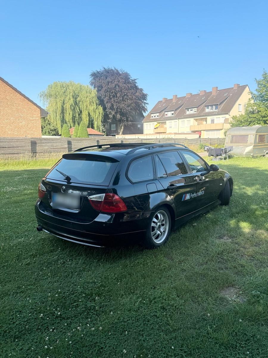 BMW 320 2006 — photo 7