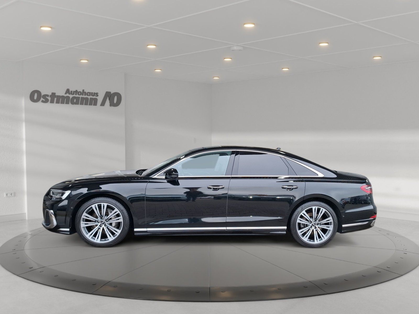 Audi A8 - Bild 2