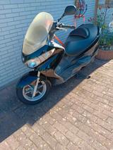 Suzuki Burgman/ 125 - SUZUKI BURGMAN 125