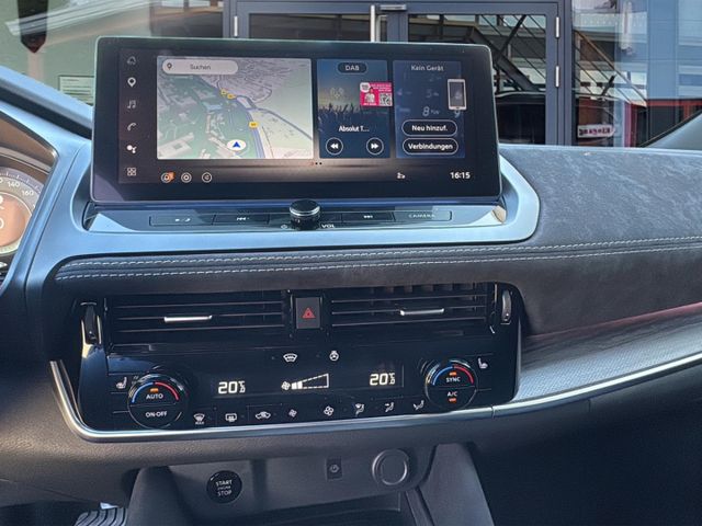 Nissan Qashqai Tekna°Premium Paket°HUD*Pano*Navi*Leder*