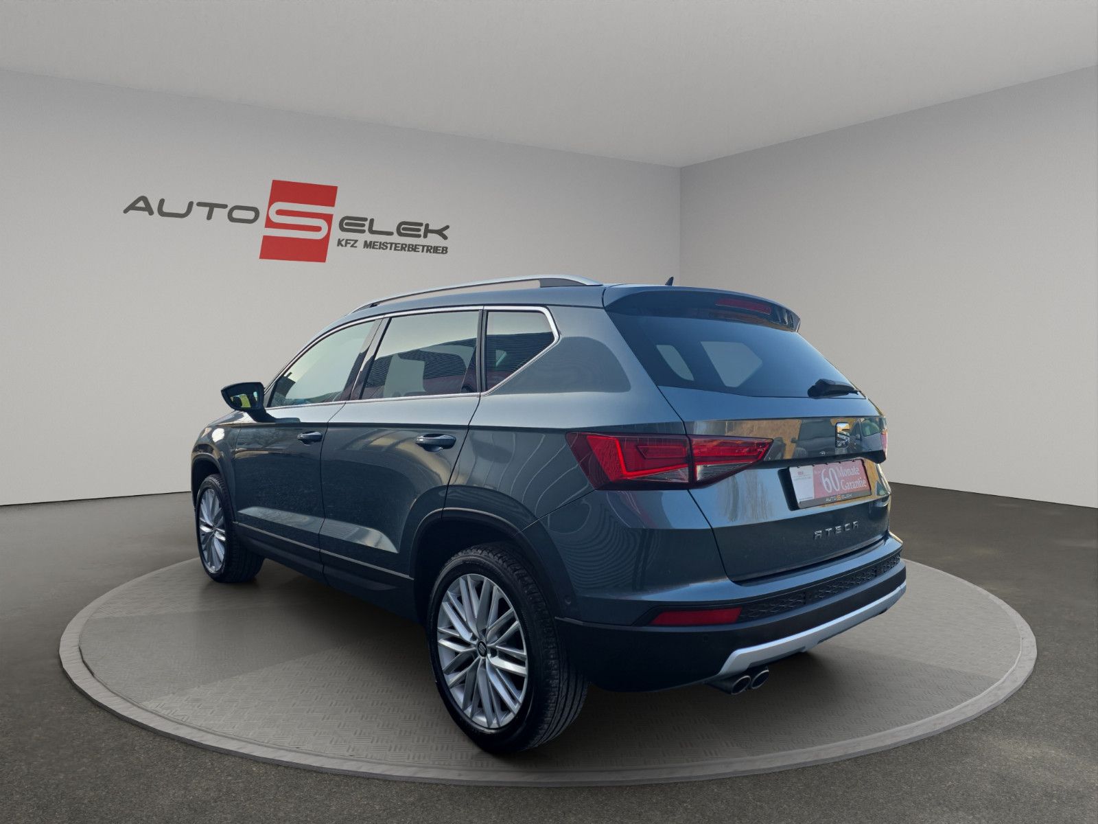 Fahrzeugabbildung SEAT Ateca Xcellence+LED+Navi+PDC+Kamera+AHK