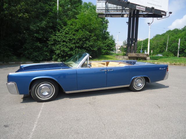 Lincoln Continental Convertible