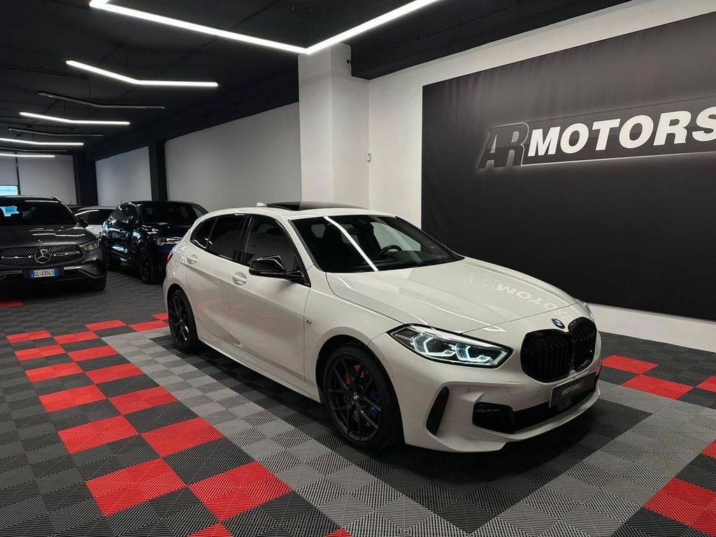 Image of BMW 118