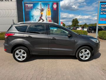 Ford Kuga - 10