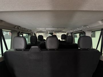 Renault Trafic - 12