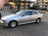 BMW 520i E39 1999 - BMW 520 aus 1999: 520i