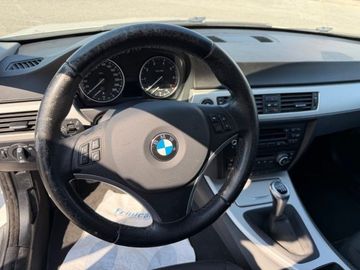 BMW 318 - 10