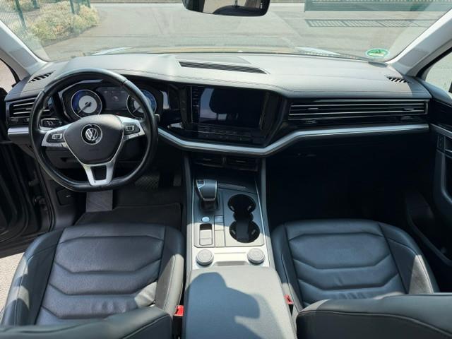 VOLKSWAGEN TOUAREG ELEGANCE 4MOTION 231 CH 4X4 BVA - HAYON ÉLECTRIQUE
