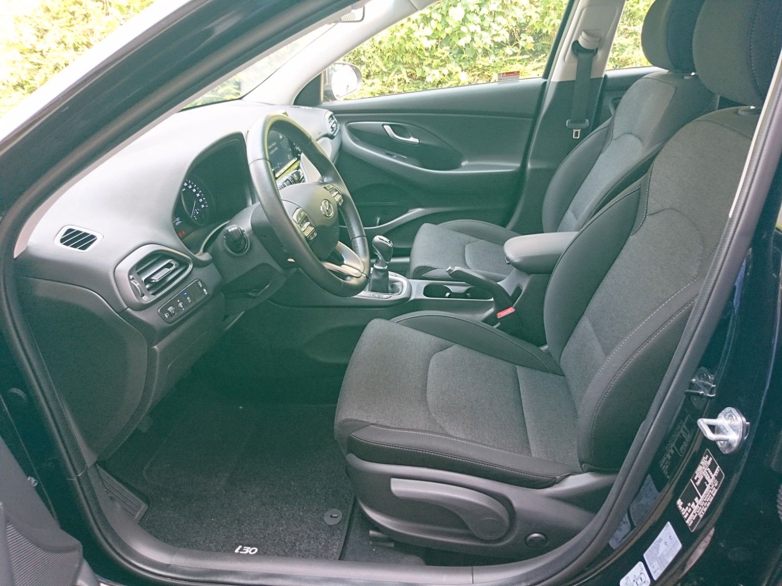 Fahrzeugabbildung Hyundai i30  1.0  T-GDI  48V-Hybrid iMT  Trend