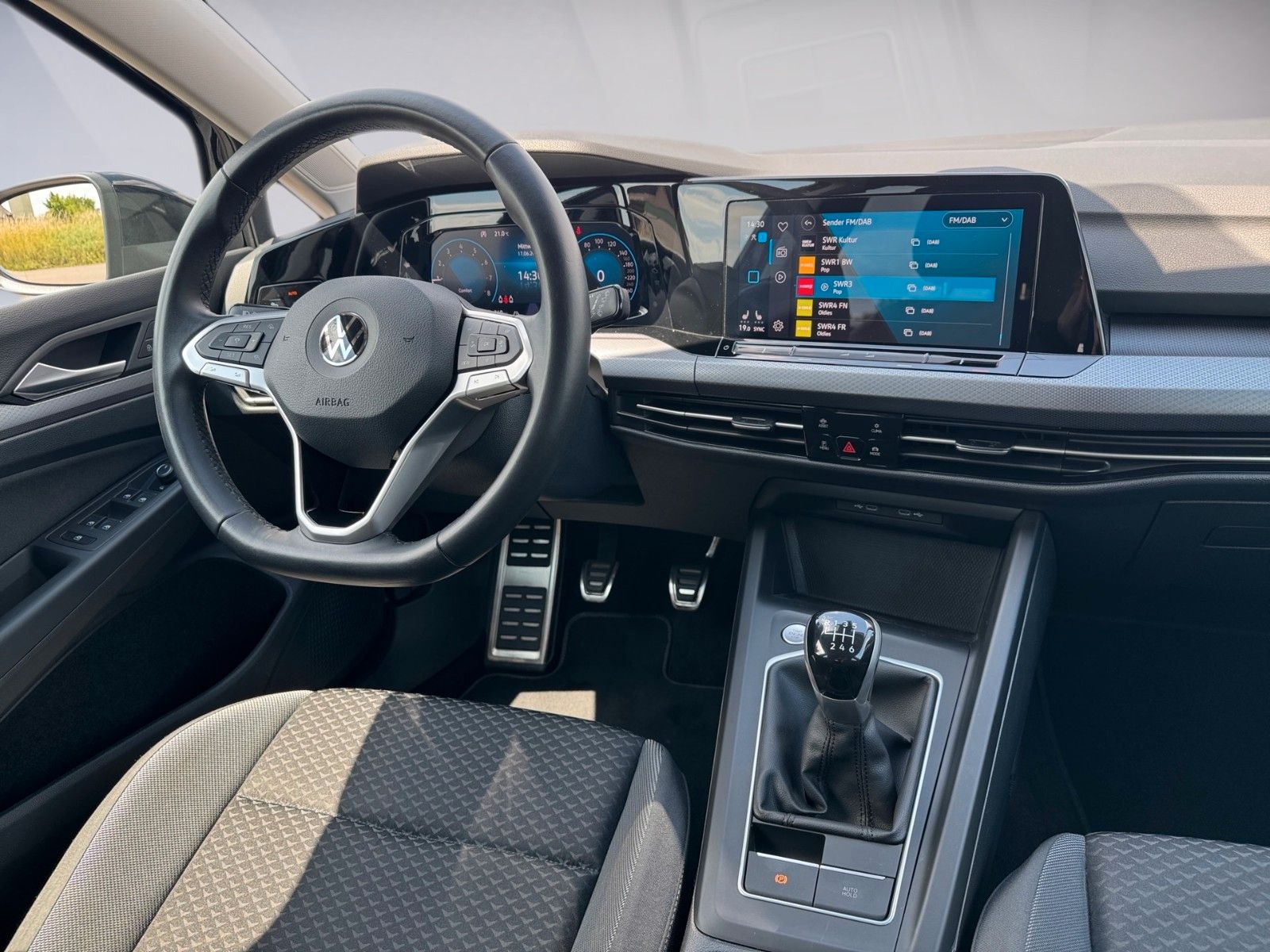 Fahrzeugabbildung Volkswagen Golf VIII Lim. Active 1.5 TSI