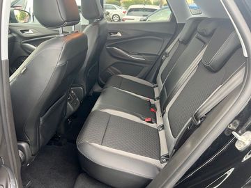 Opel Grandland X 1.2 Turbo Business Innovation