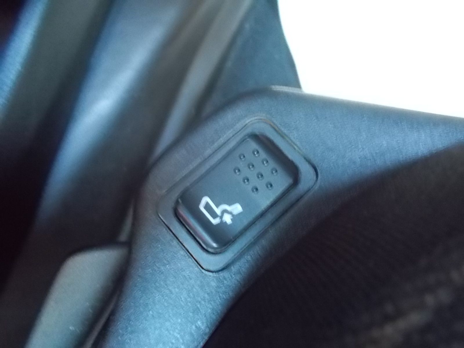 Fahrzeugabbildung Jeep Renegade Longitude 1,4 MultiAir 4x2 NAVI + SHZ