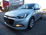 Hyundai i20 Trend Automatik, 1. Hand, TÜV Neu, Garantie - Hyundai i20: Garantie