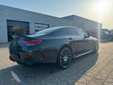 Mercedes-Benz CLS 450 4MATIC - - schwarze Mercedes-Benz CLS 450