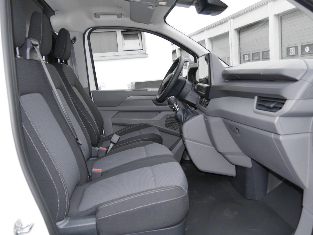 Fahrzeugabbildung Volkswagen New Transporter Kasten 2,0 TDI 81kW 6-Gang Navi