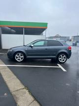 Audi A3 2.0 FSI tiptronic S line Sportpaket plus ... - Audi A3 aus 2004: Line