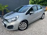 Kia Rio 1.4 CRDi Spirit - Kia Rio: Crdi