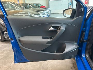 Volkswagen Polo V Trendline *2. Hand*Scheckheft*CD-Player*