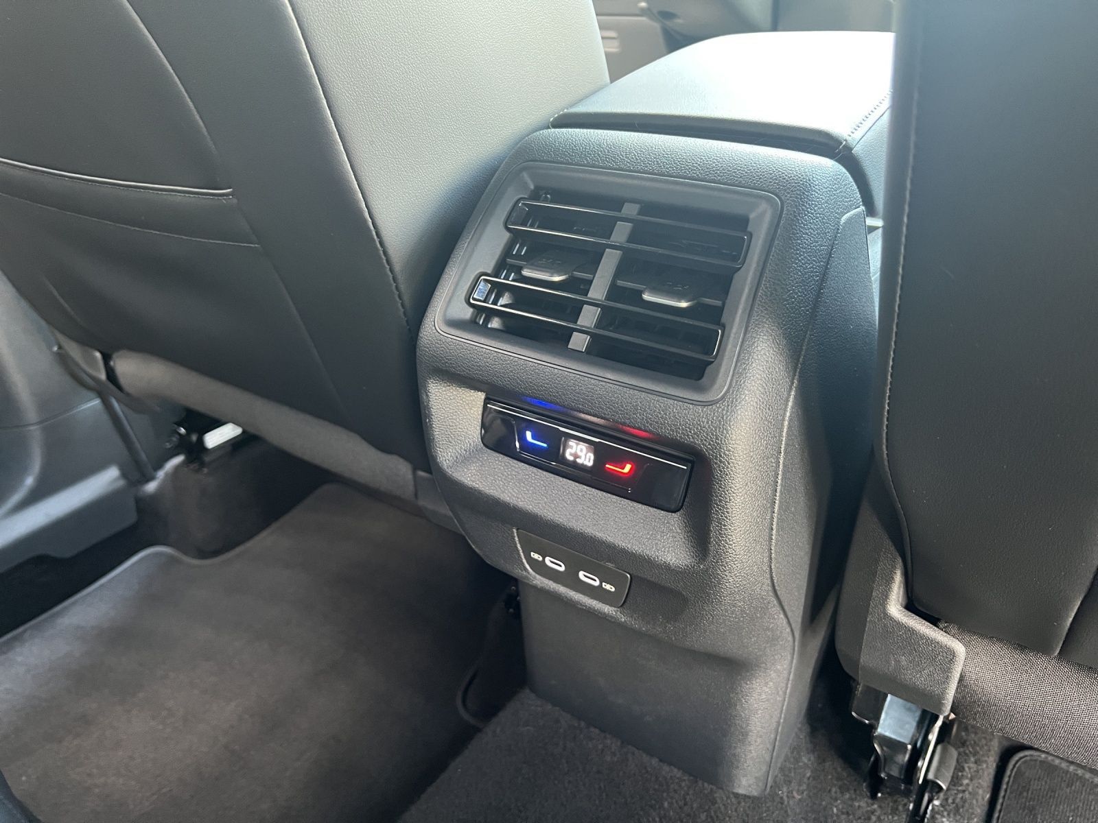 Tiguan Goal 1.5 eTSI DSG AHK*Navi*ACC*LED