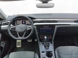 Volkswagen Arteon Shootingbrake 2.0 TDI Elegance AHK Navi L - silberne Volkswagen Arteon