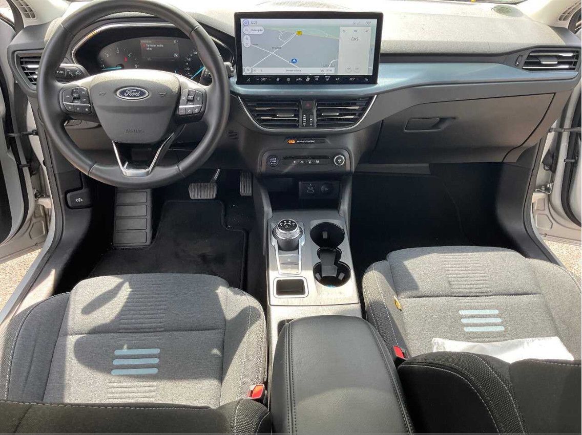 Fahrzeugabbildung Ford Focus Tur 1.5d AT8 Active LED/NAVI/SHZ/AHK/8Fa