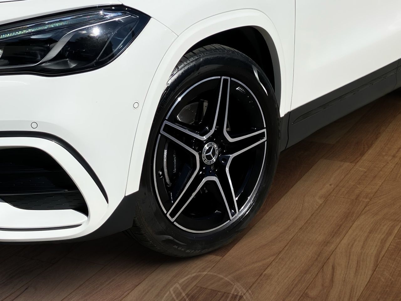 Fahrzeugabbildung Mercedes-Benz GLA 220 4M AMG AHK Pano Night Multibeam KeylessG