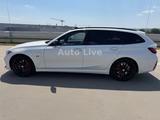 BMW 330e SAG x Drive*M PAKET*PANO*CURVED*HEAP UP*LED - BMW 330: 330d M Paket