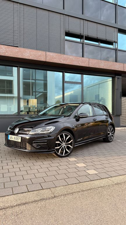 Image of Volkswagen Golf