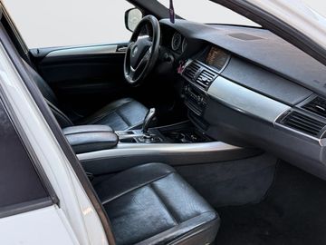 BMW X5 - 12