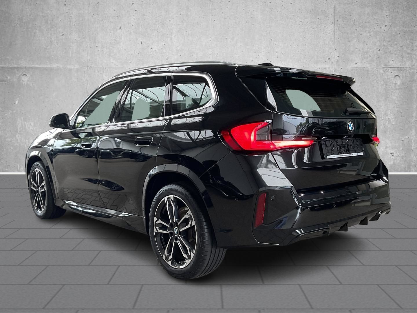 BMW X1 Drive20i M Sportpaket T-Leder HUD Pano Navi D foto 5