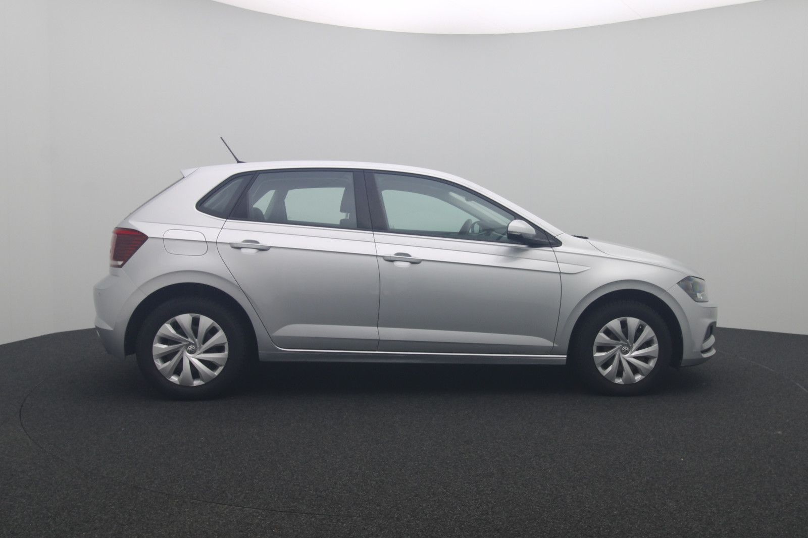 Fahrzeugabbildung Volkswagen Polo VI 1.0 Comfortline