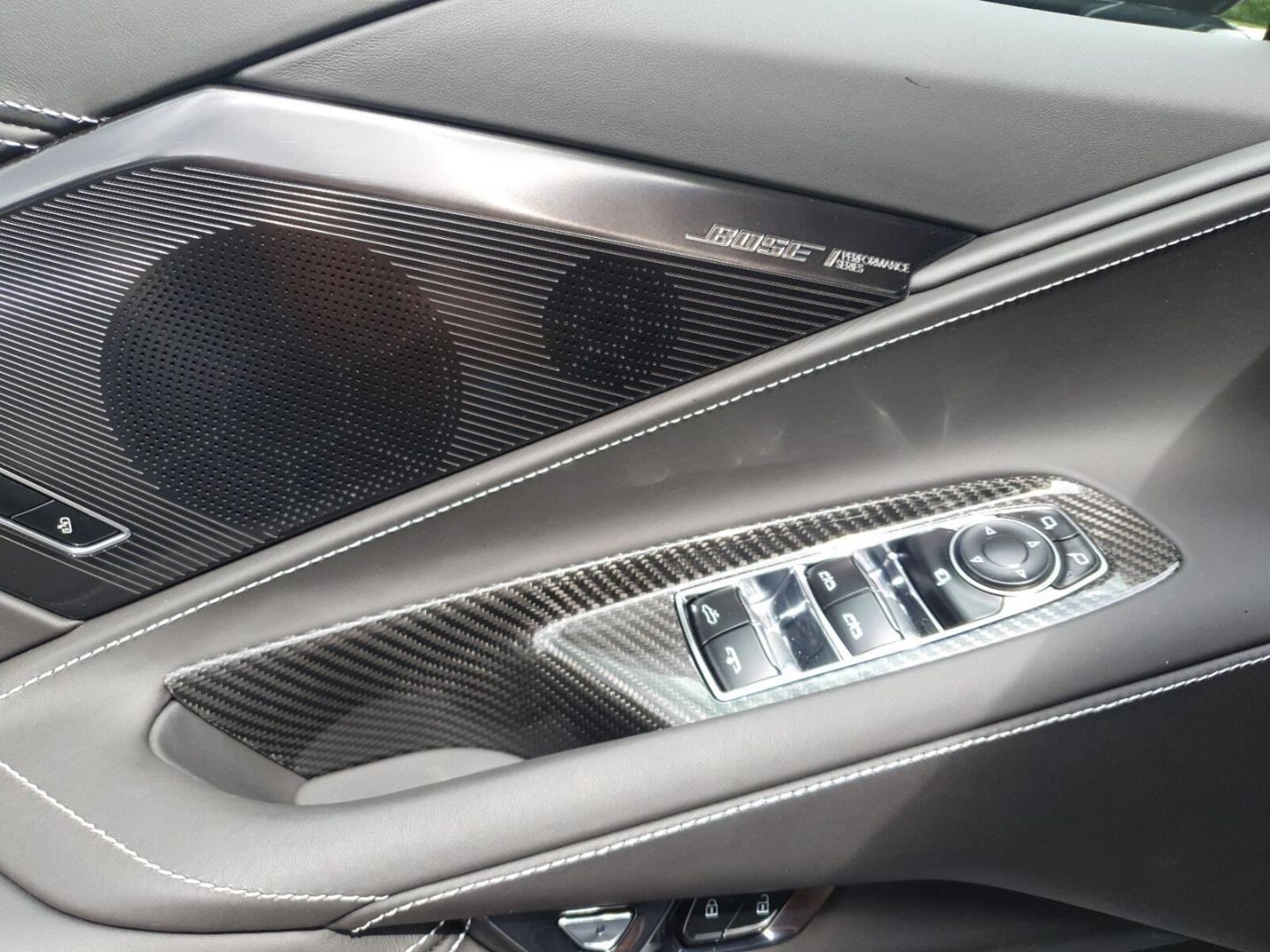 Fahrzeugabbildung Corvette C8 Convertible Stingray - 6.2 V8 3LT VOLL -MY24