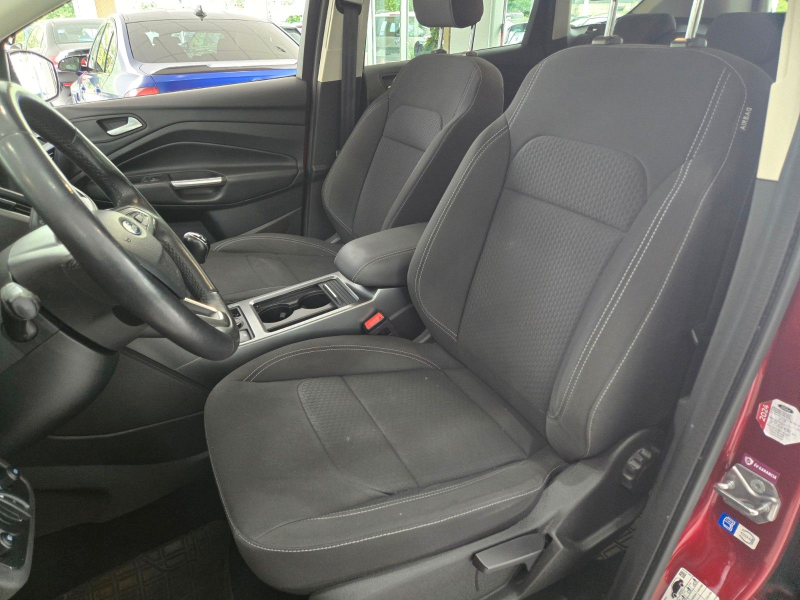 Fahrzeugabbildung Ford Kuga Cool & Connect