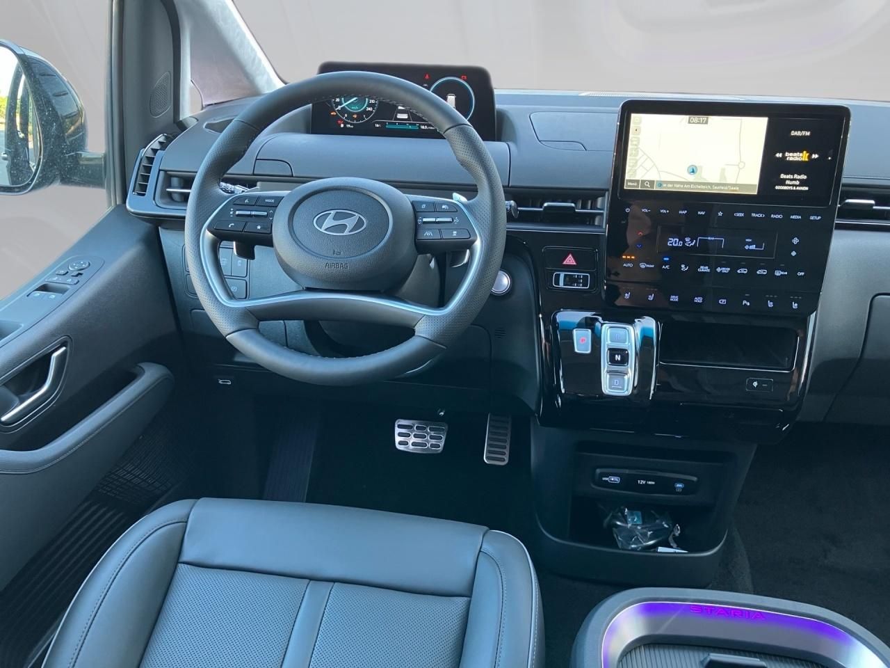 Fahrzeugabbildung Hyundai STARIA Signature Panoramadach Standheizung*Klima