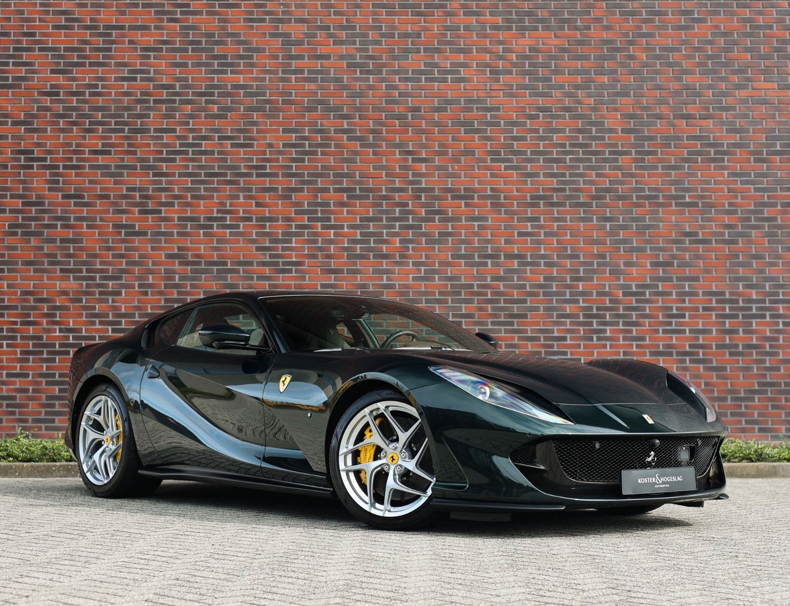 Ferrari 812 Superfast | Power Warranty - Lift - Surround