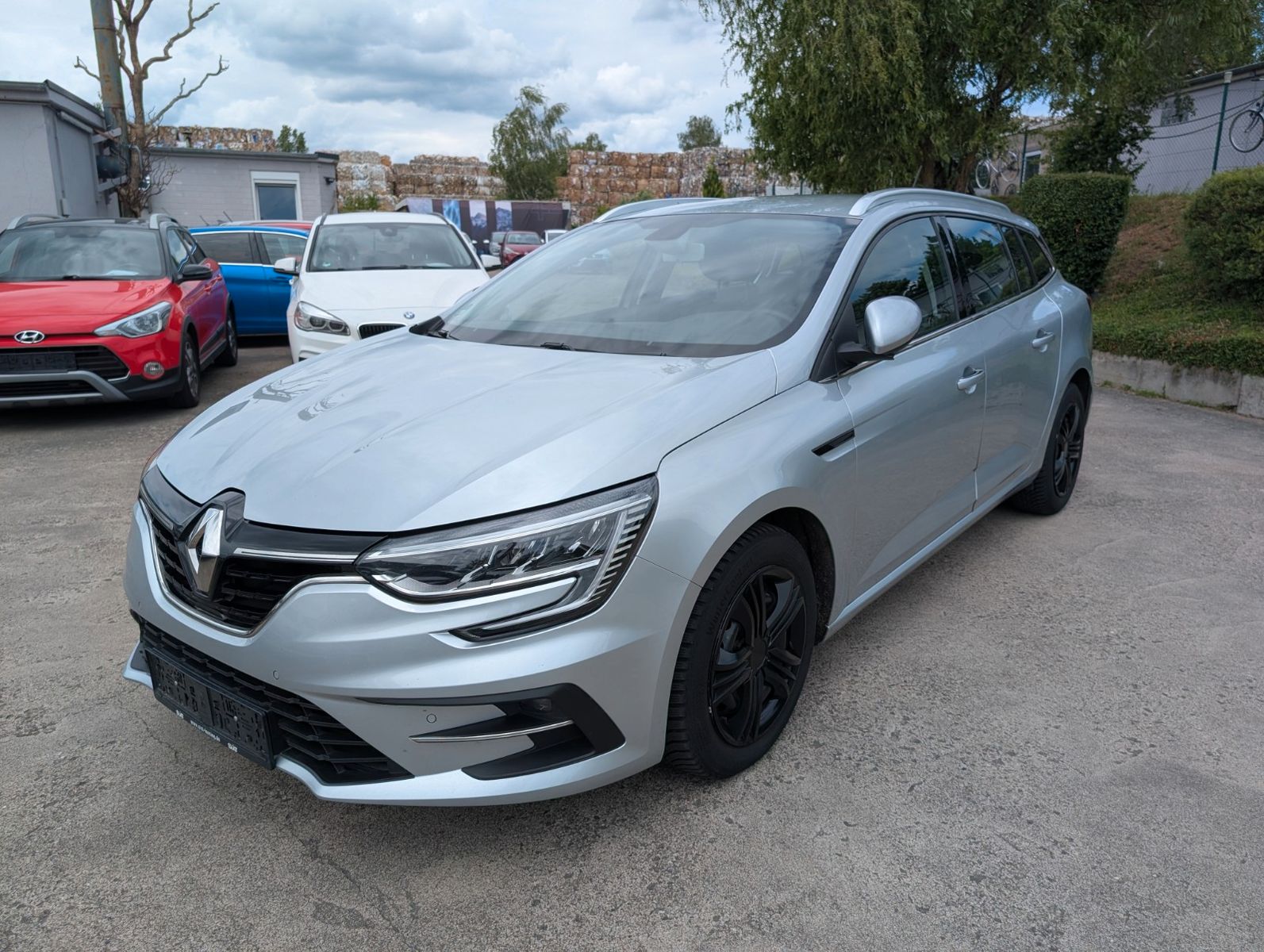 RENAULT Megane