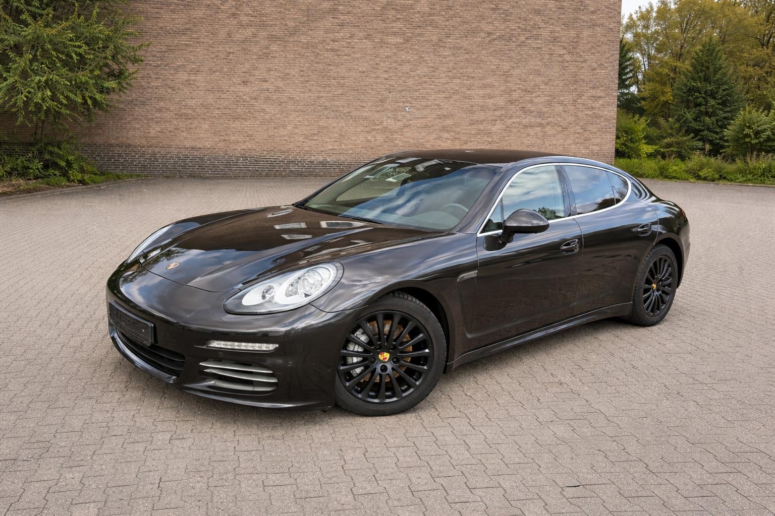 Porsche Panamera 4 S Bose