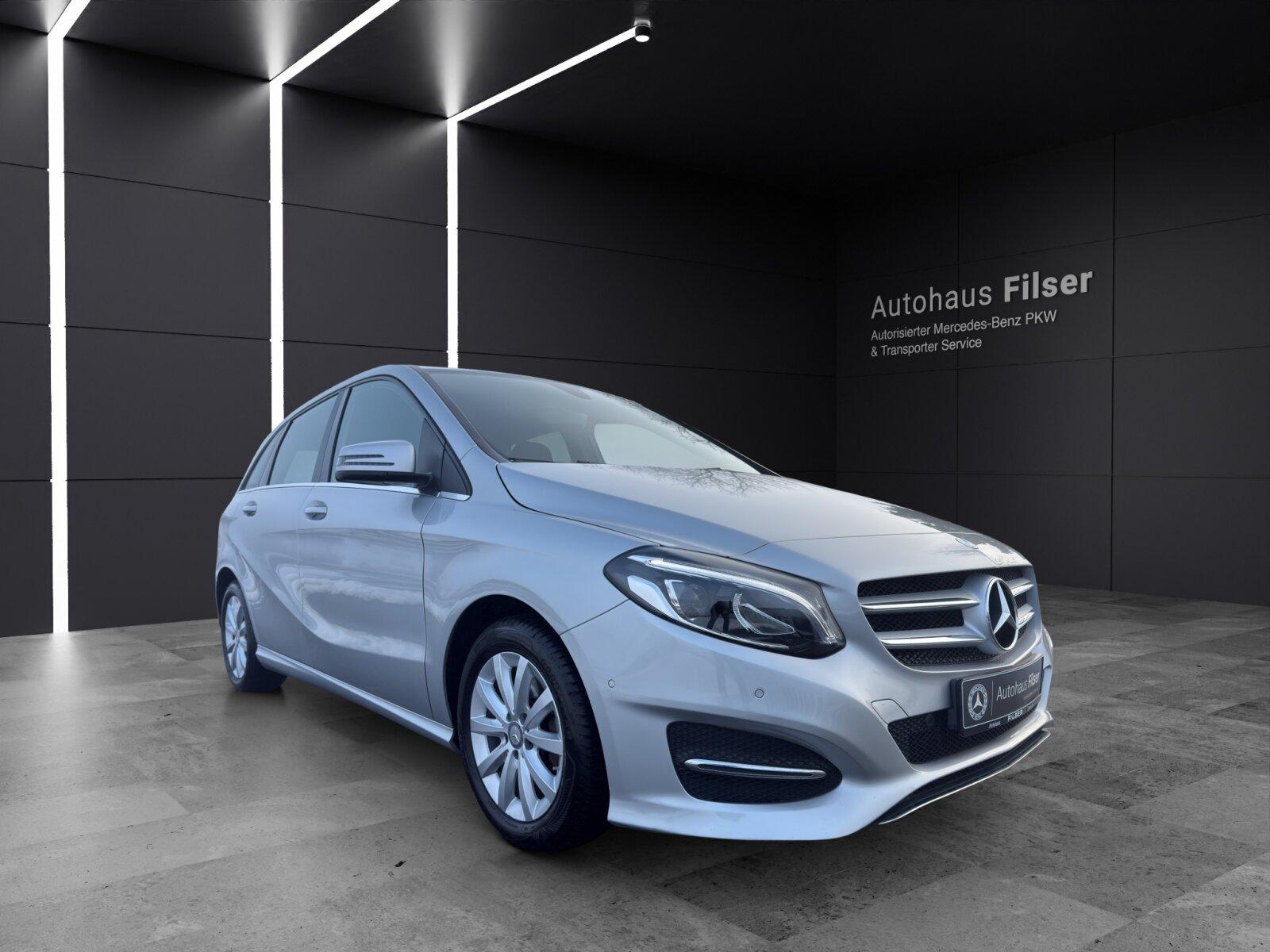 Mercedes-Benz B 180*Style*AHK*LED*Sitzheizung* Klima*Tempomat*