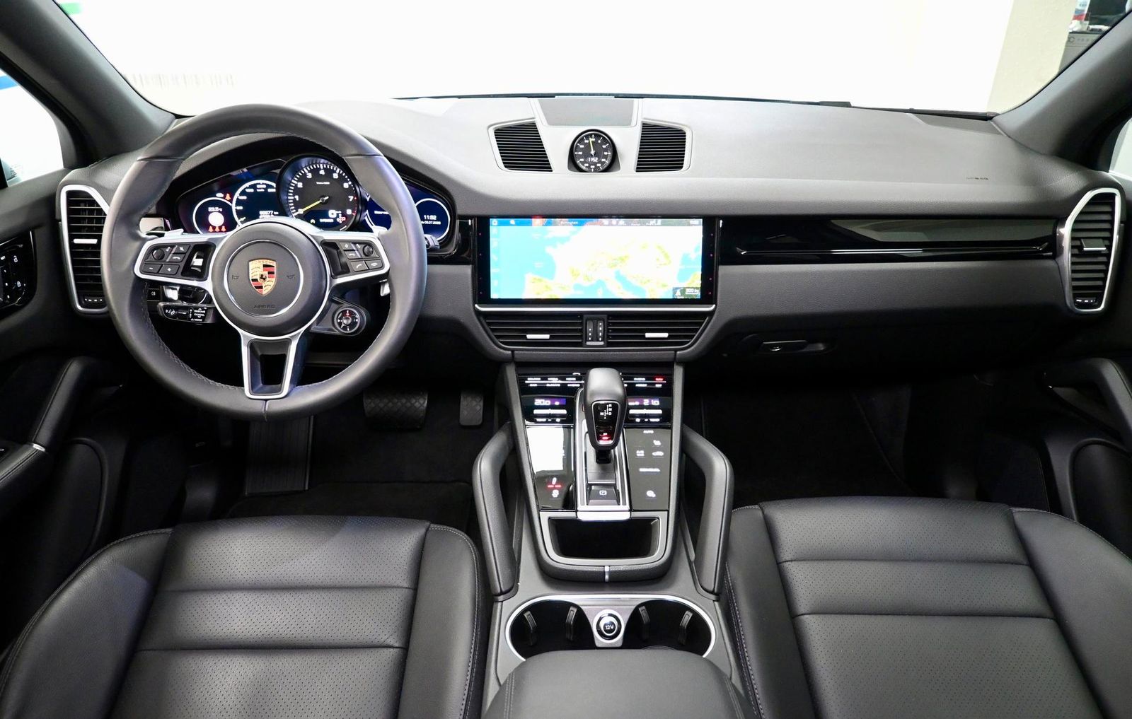 Porsche Cayenne E-Hybrid *Sport-Chrono-Paket* foto 5