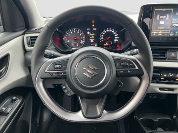 Fotografie 11 des Suzuki Swift 1.2 HYBRID Comfort Navi SHZ Kamera