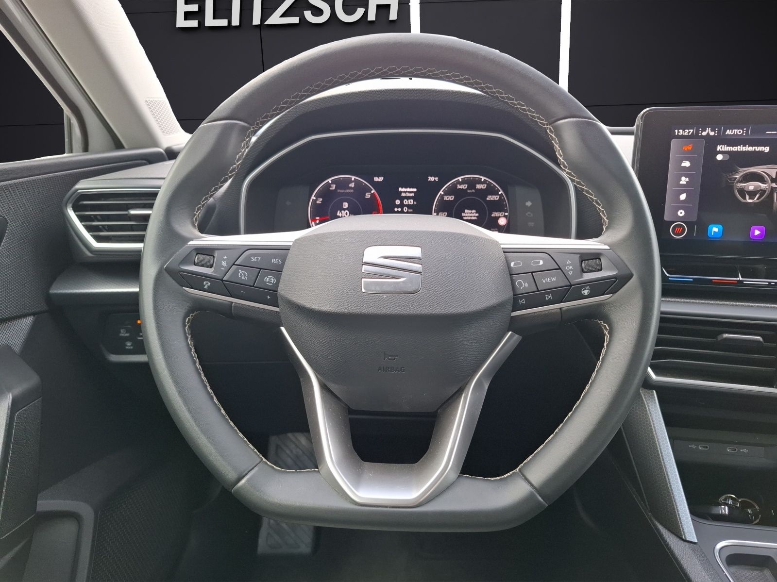 Fahrzeugabbildung SEAT Leon ST TDI Style DSG LED Navi AID ACC RFK SH