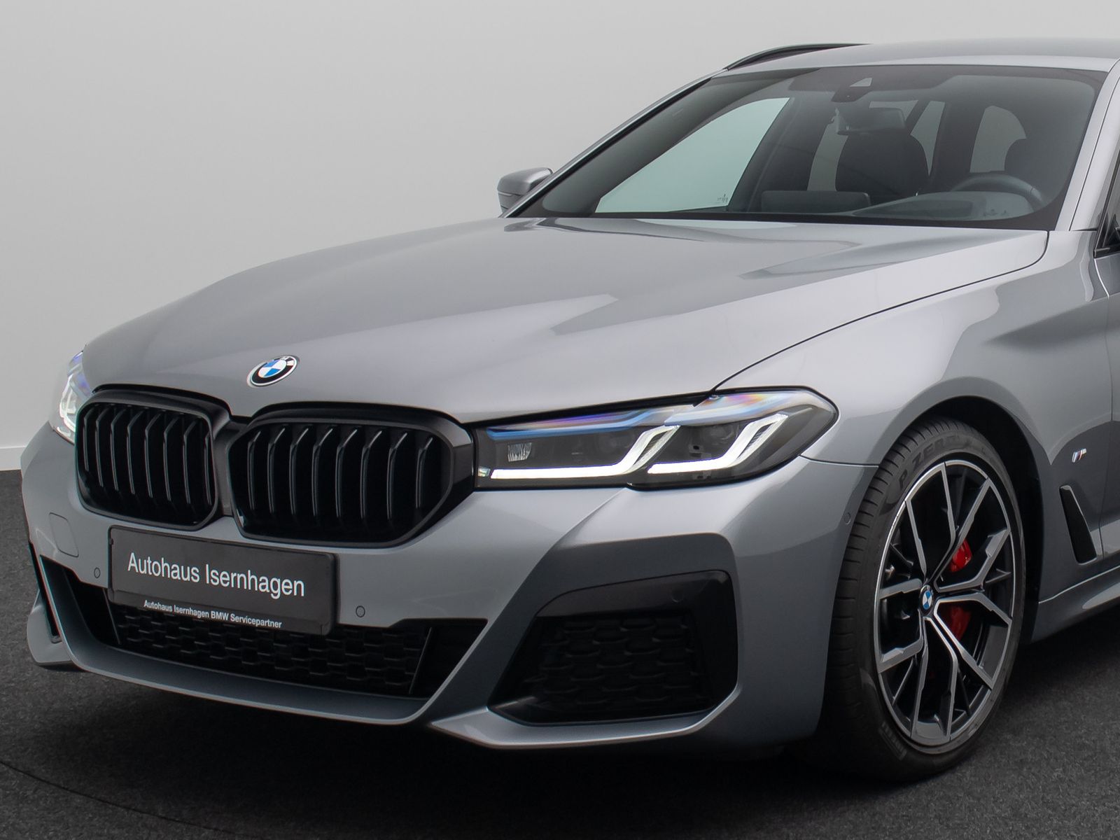 Fahrzeugabbildung BMW 540d xD M Sport Pro Kamera Laser HUD DAB H/K 19"