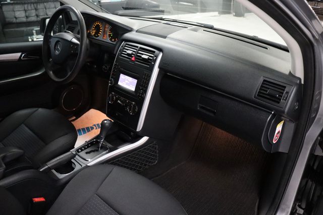 Fahrzeugabbildung Mercedes-Benz B 180 CDI|PDC|KLIMA|4SEASON|ELK.FENSTER|