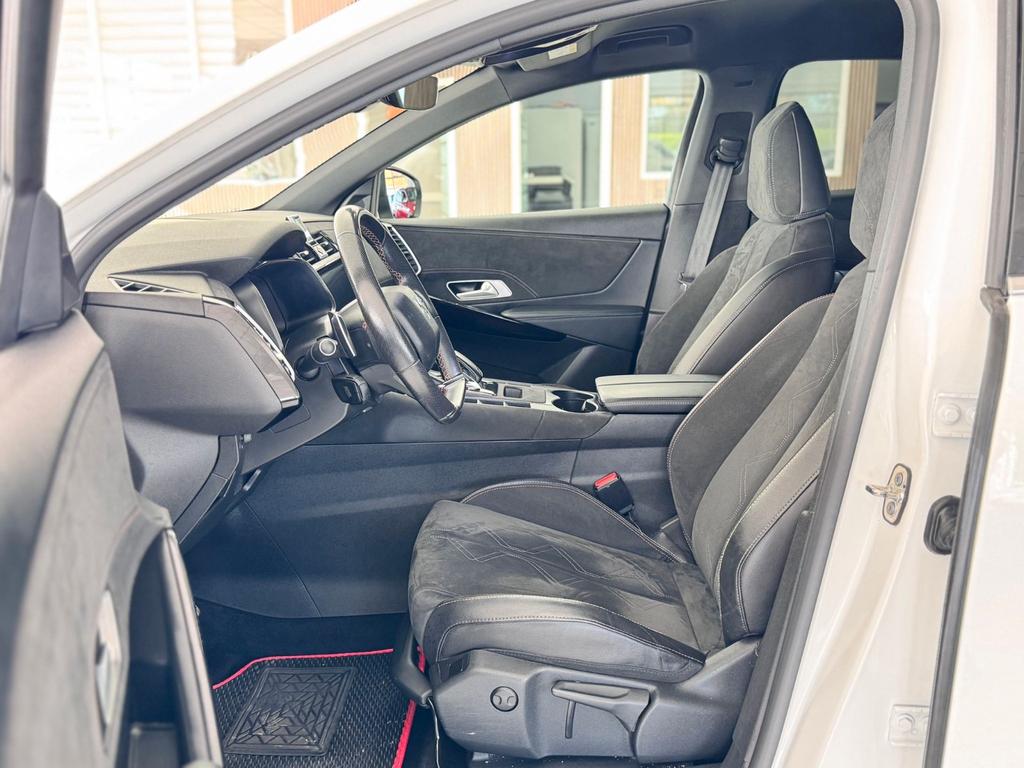 DS Automobiles DS7 (Crossback)